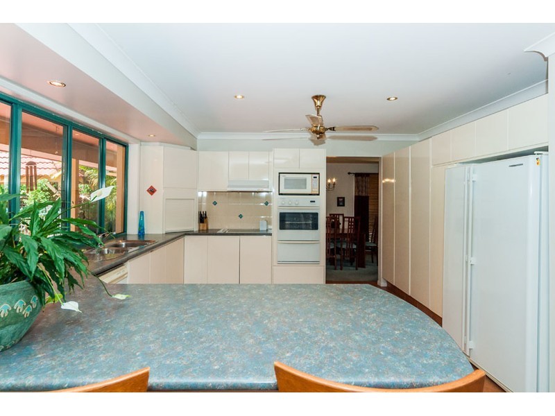 72 Greg Norman Crescent, Parkwood QLD 4214