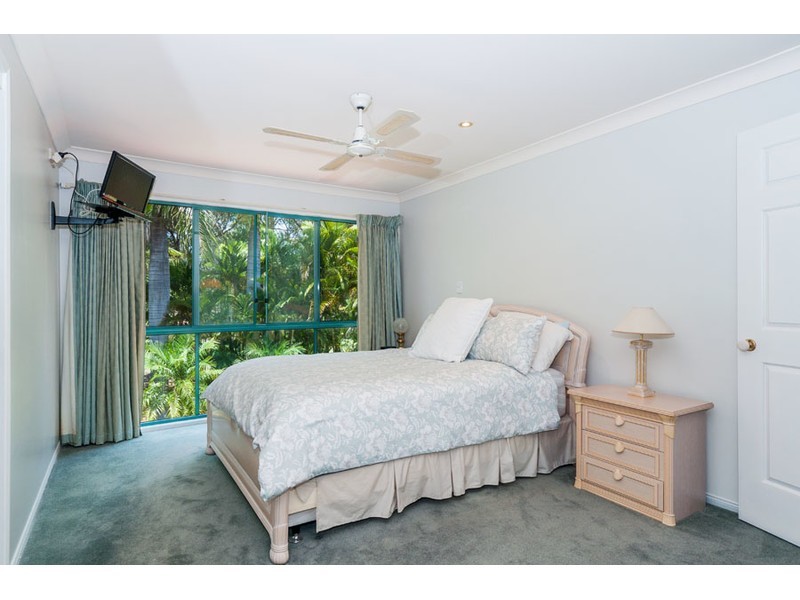 72 Greg Norman Crescent, Parkwood QLD 4214