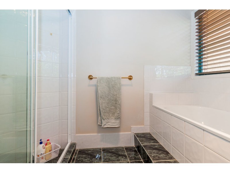 72 Greg Norman Crescent, Parkwood QLD 4214