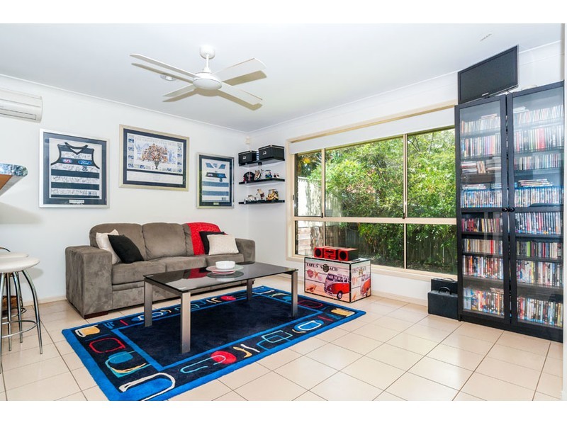 5 Aoki Court, Parkwood QLD 4214