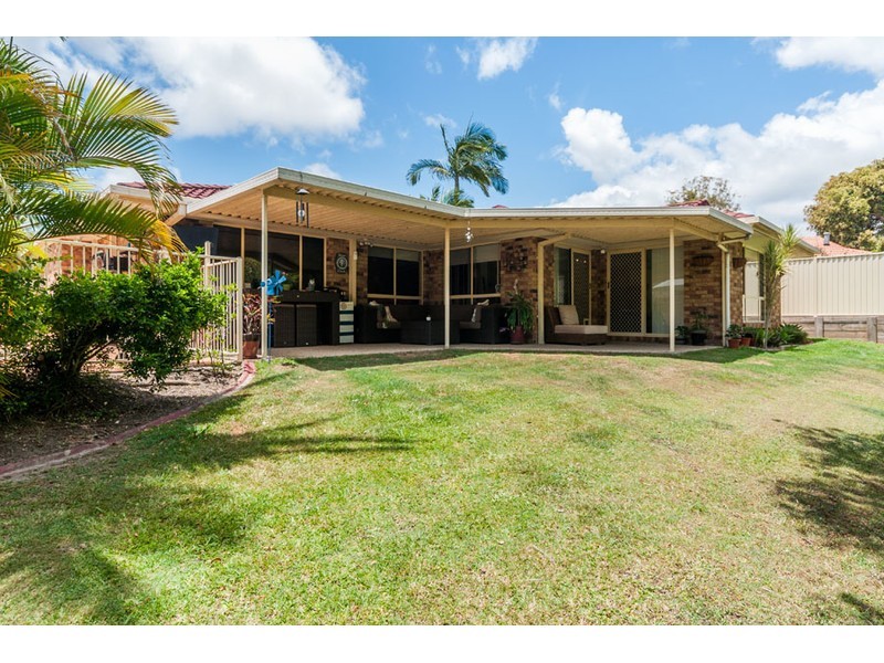 5 Aoki Court, Parkwood QLD 4214