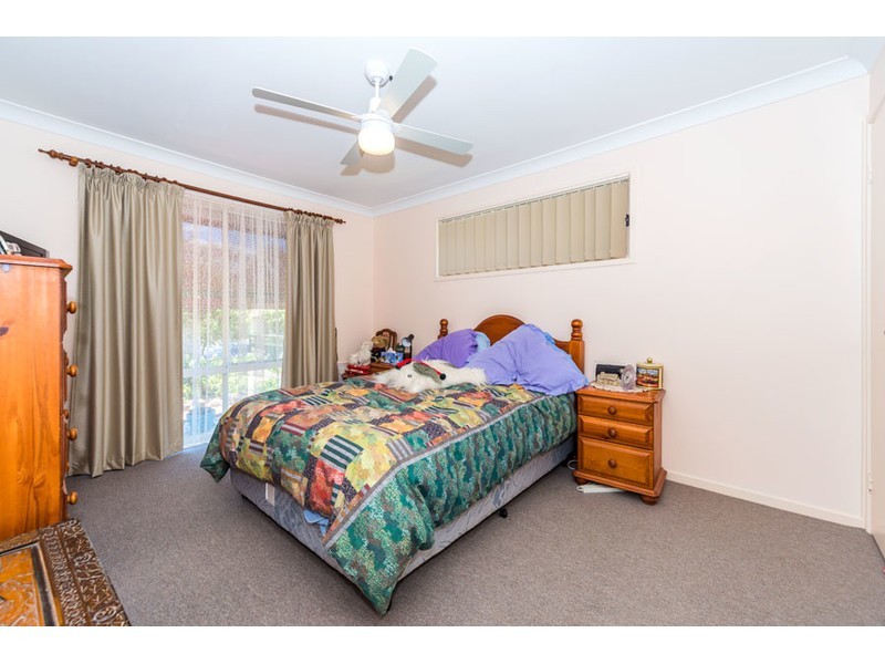 1/4 Becca Court, Arundel QLD 4214