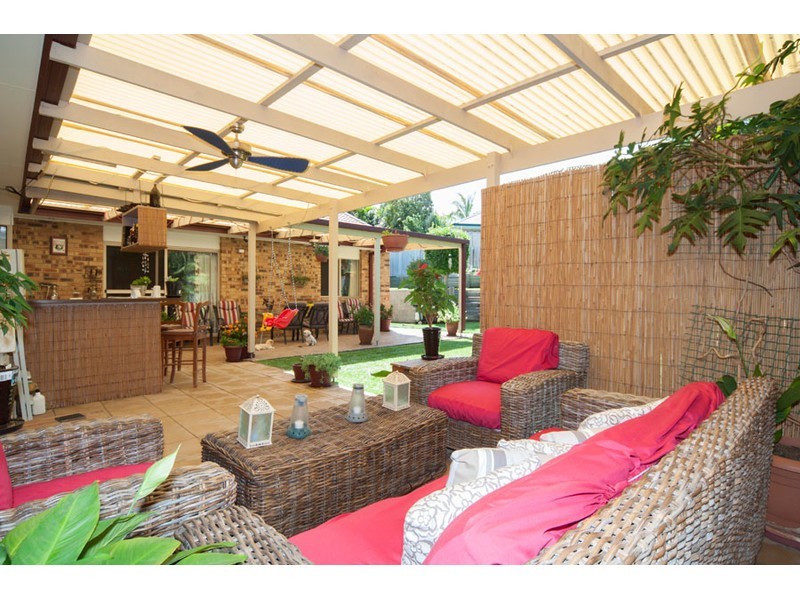 50 Zoeller Drive, Parkwood QLD 4214