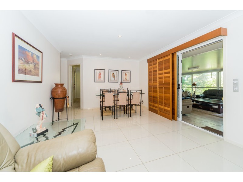 3 Oak Hill Crescent, Parkwood QLD 4214