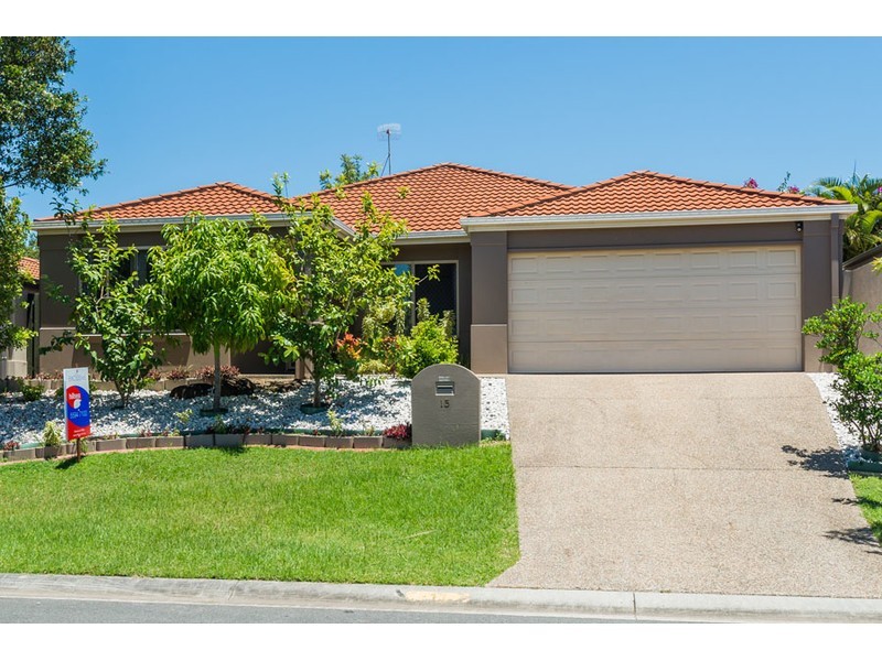 13 Harrow Place, Arundel QLD 4214