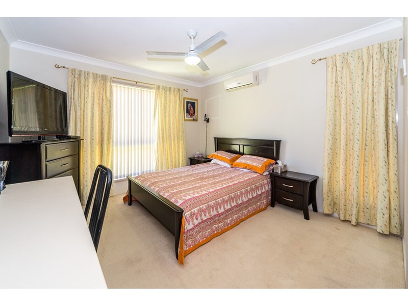 13 Harrow Place, Arundel QLD 4214