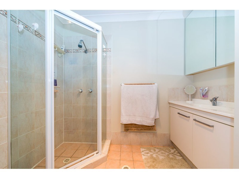 13 Harrow Place, Arundel QLD 4214