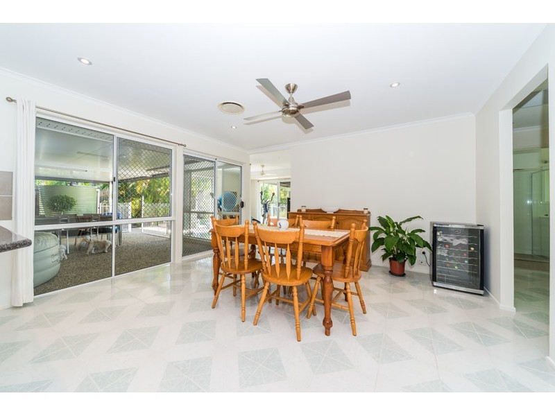 26 Arnold Palmer Drive, Parkwood QLD 4214