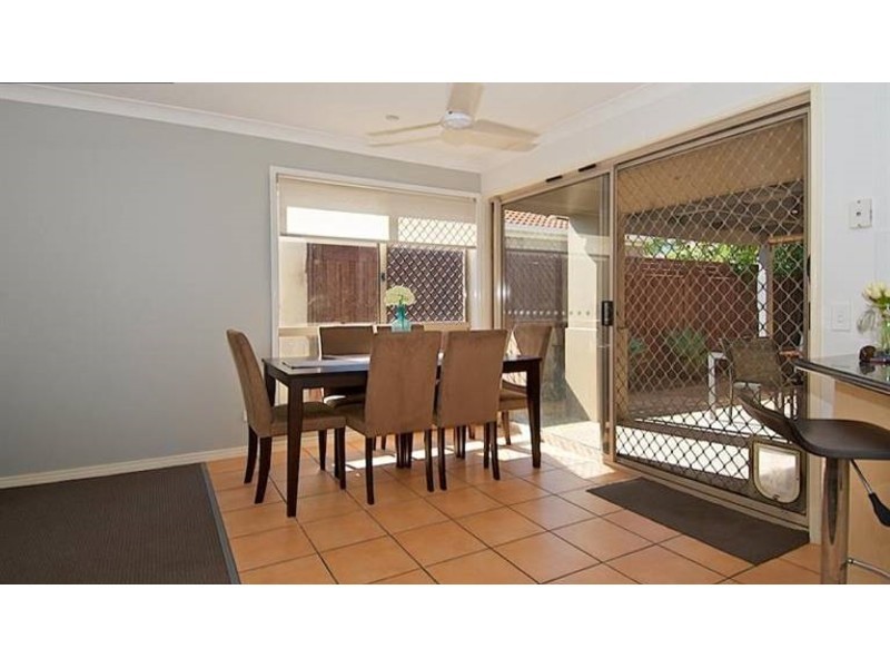 11 Harrow Place, Arundel QLD 4214