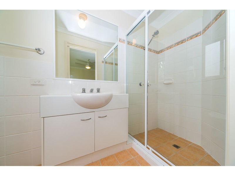 5 Lani Court, Arundel QLD 4214