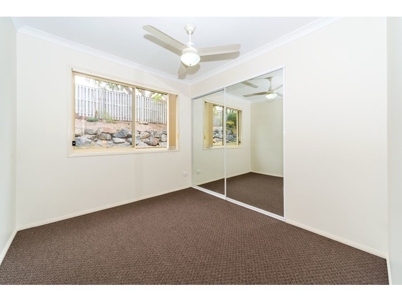 5 Lani Court, Arundel QLD 4214