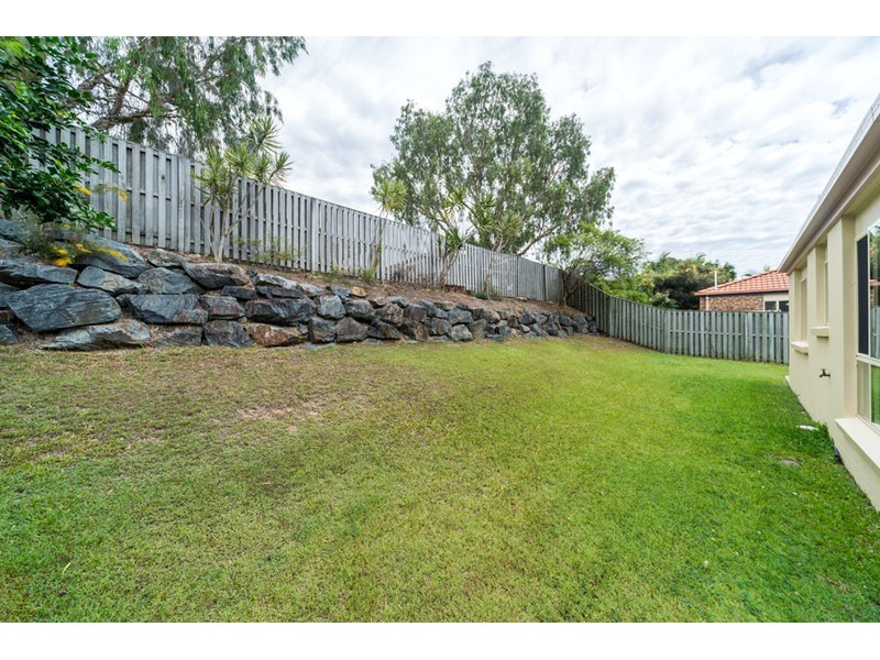 5 Lani Court, Arundel QLD 4214