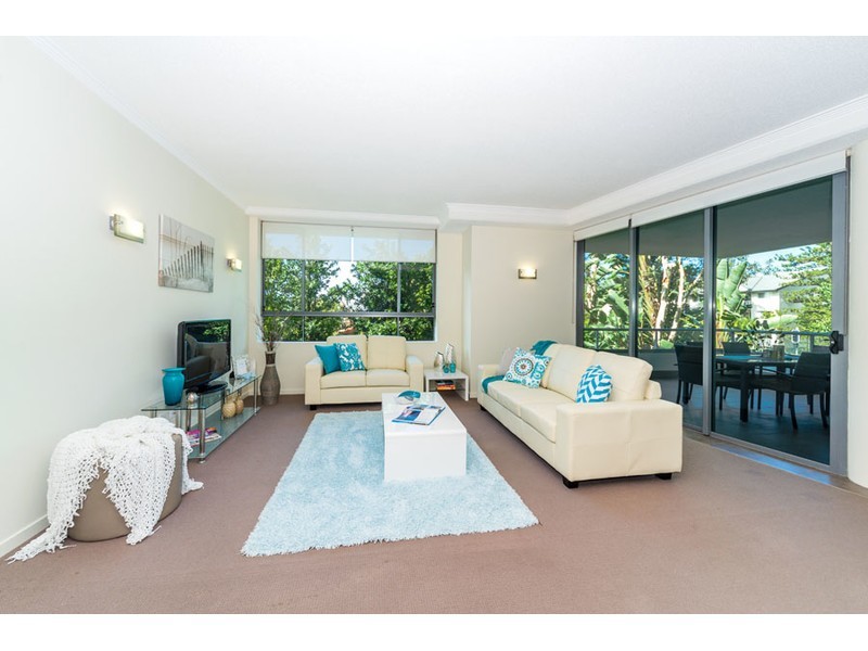 95/28 Bayview Street, Runaway Bay QLD 4216