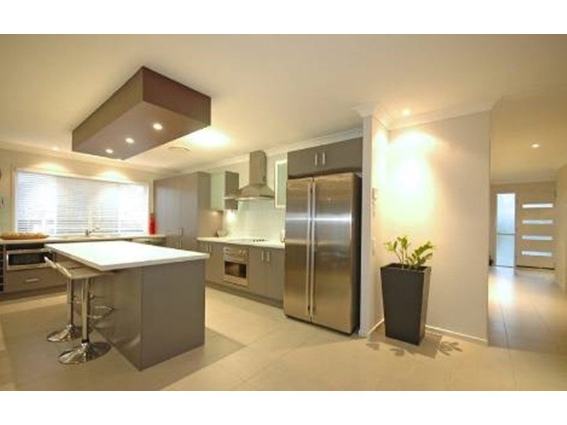 39 Sundew Crescent, Upper Coomera QLD 4209