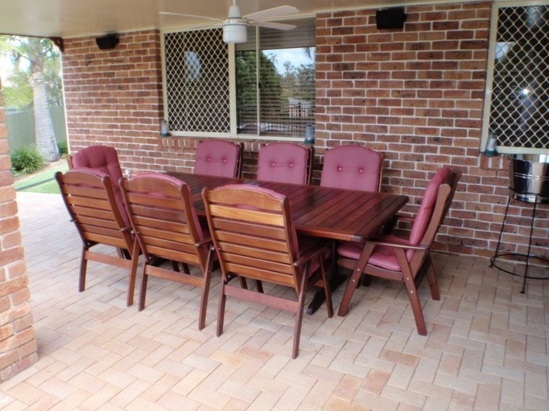 11 Crenshaw Court, Parkwood QLD 4214