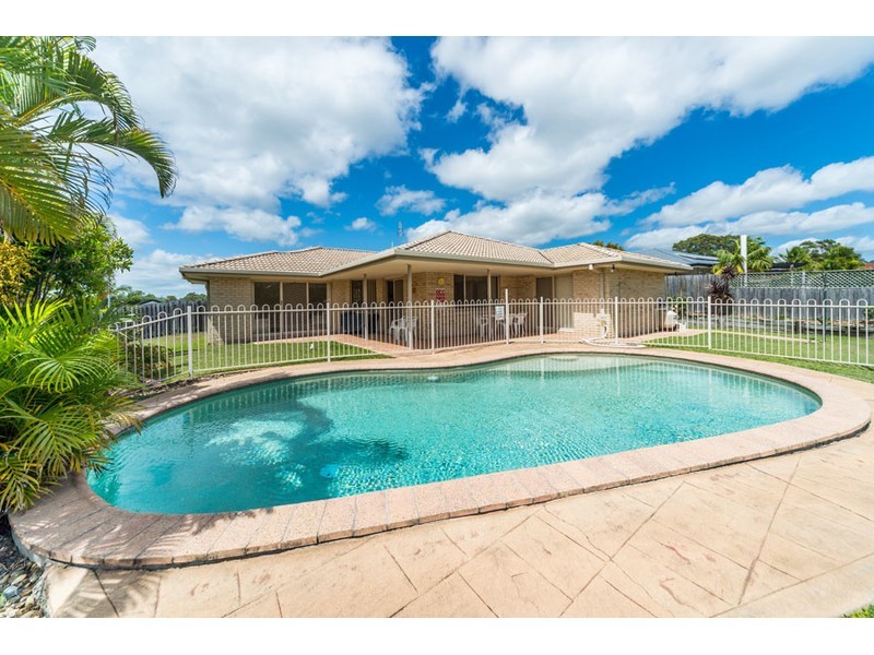 5 Stadler Court, Parkwood QLD 4214