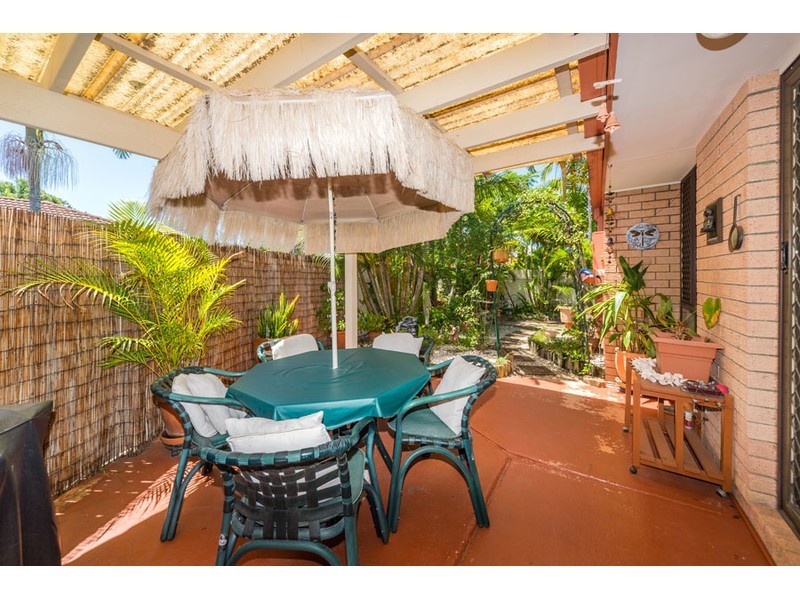 1/36 Botanical Drive, Labrador QLD 4215