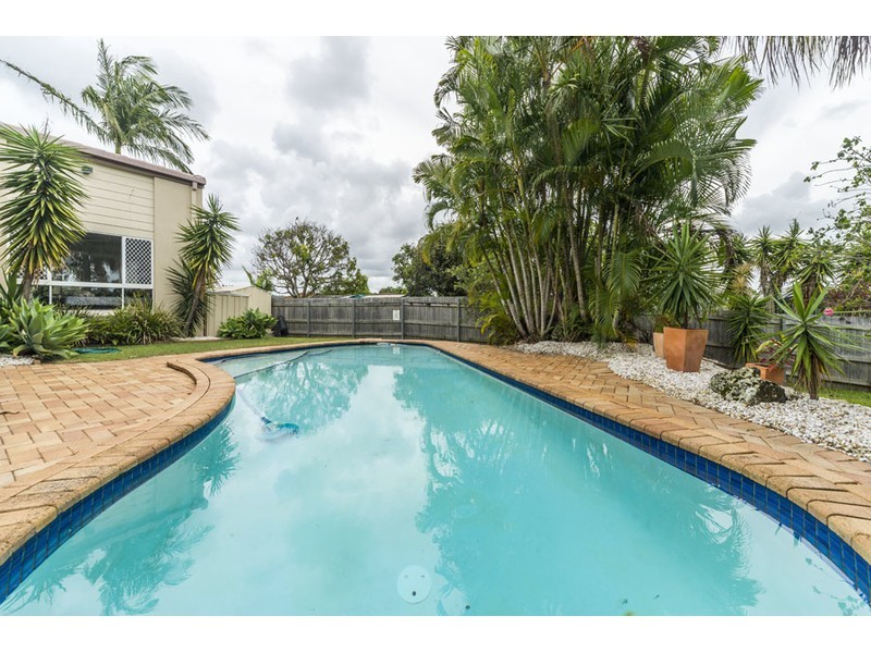 5 Baxter Court, Arundel QLD 4214