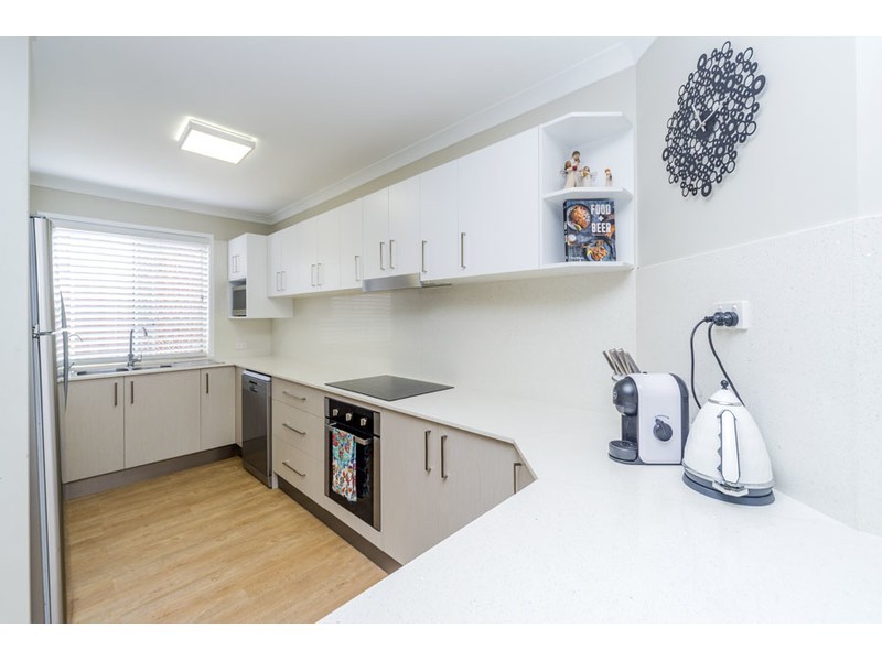 14 Etelka Way, Arundel QLD 4214