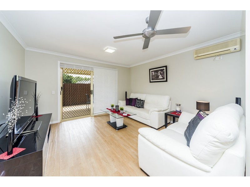 14 Etelka Way, Arundel QLD 4214