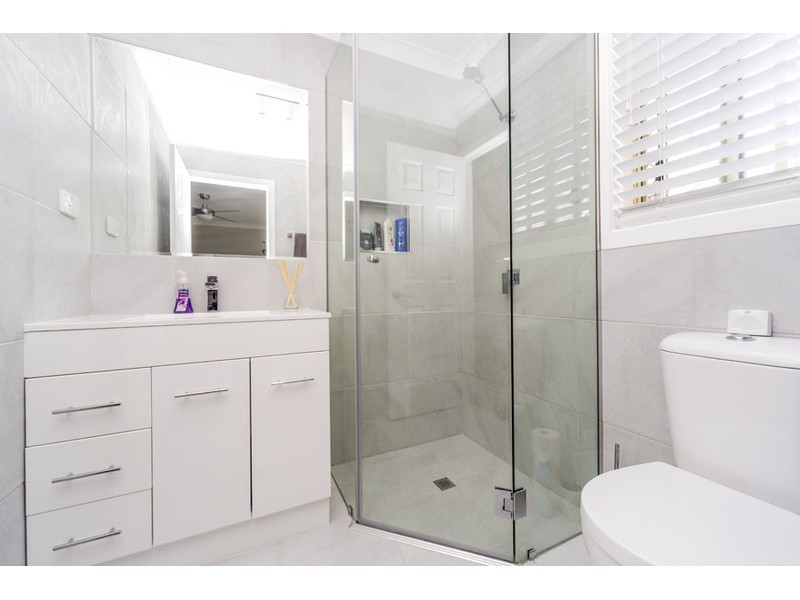 14 Etelka Way, Arundel QLD 4214