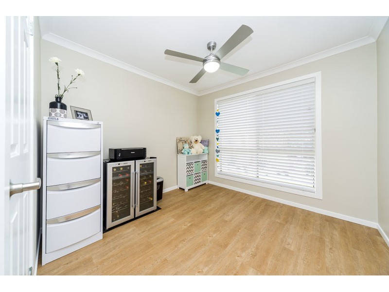 14 Etelka Way, Arundel QLD 4214