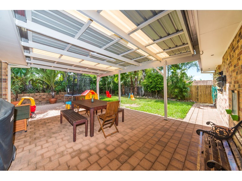 21 Rebbechi Court, Parkwood QLD 4214