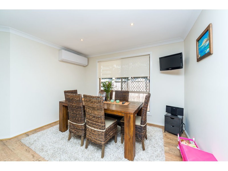 21 Rebbechi Court, Parkwood QLD 4214