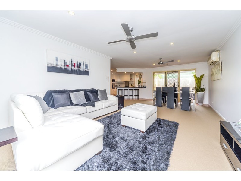 73 Melinda Street, Southport QLD 4215