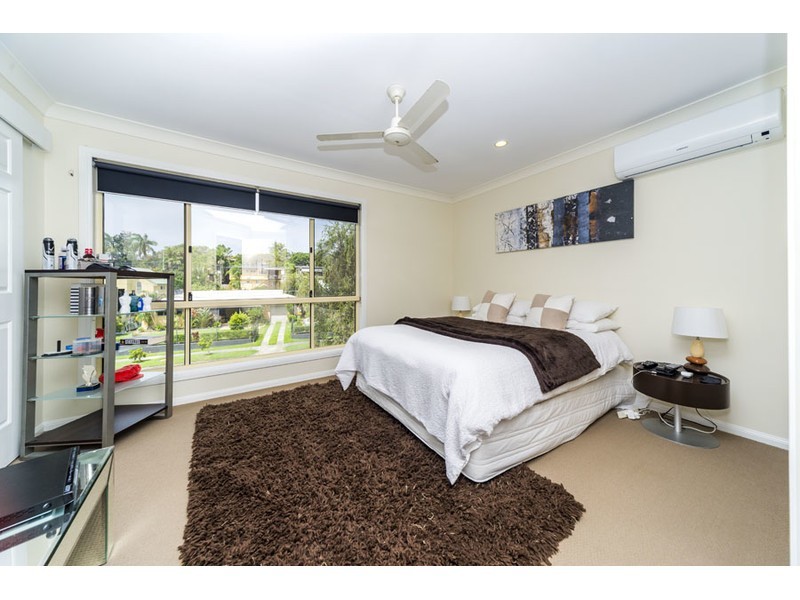 73 Melinda Street, Southport QLD 4215