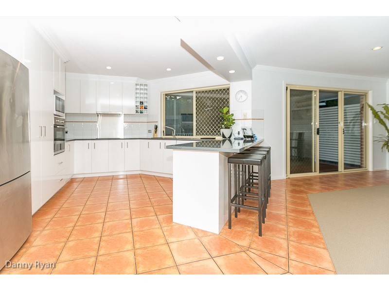 73 Melinda Street, Southport QLD 4215