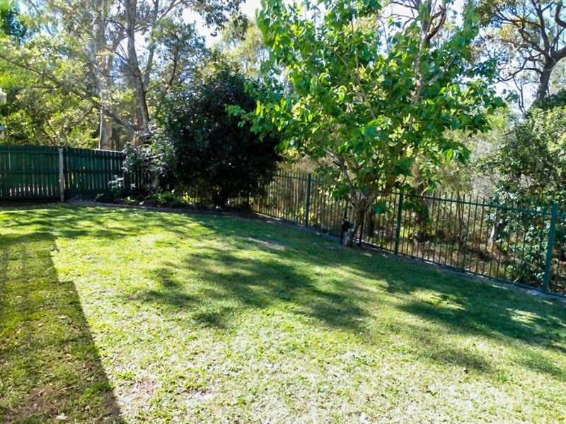 143 Henry Cotton Drive, Parkwood QLD 4214