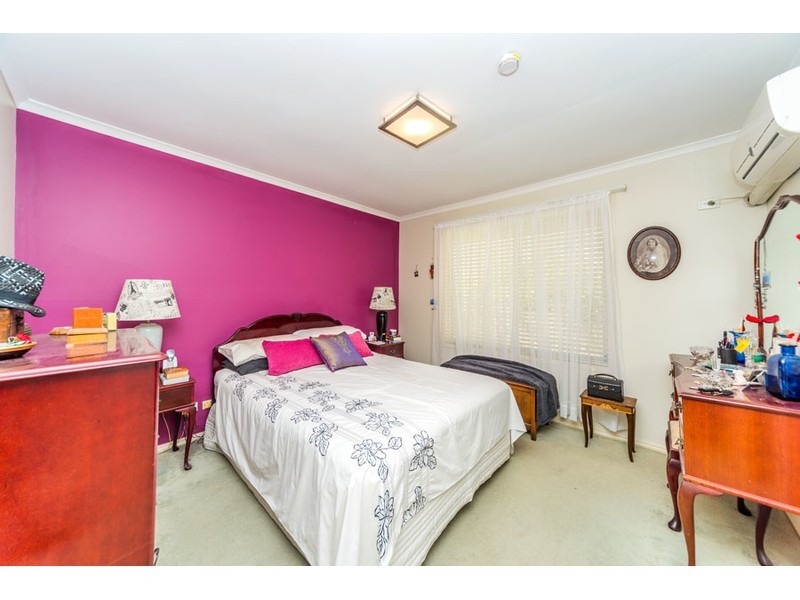 1 Kel Nagle Court, Parkwood QLD 4214