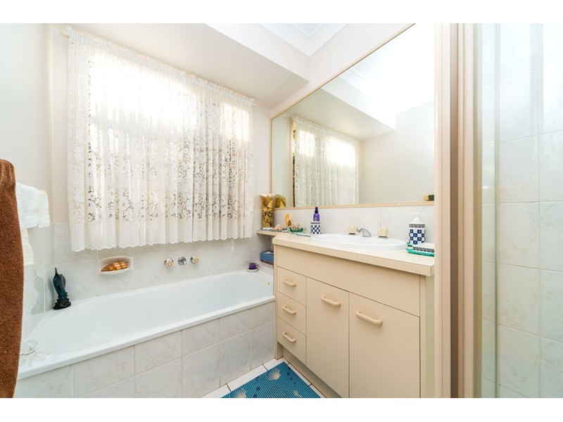 36 Morfantaine Terrace, Parkwood QLD 4214