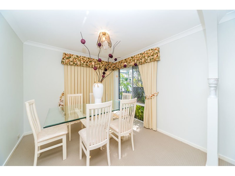 13 Kel Nagle Court, Parkwood QLD 4214