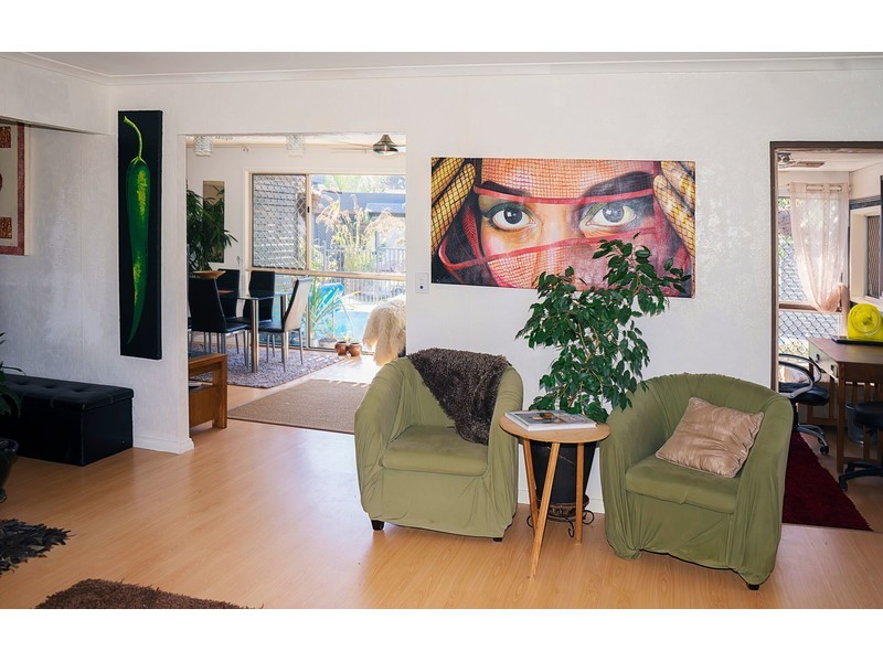 15 Sunbird Avenue, Paradise Point QLD 4216