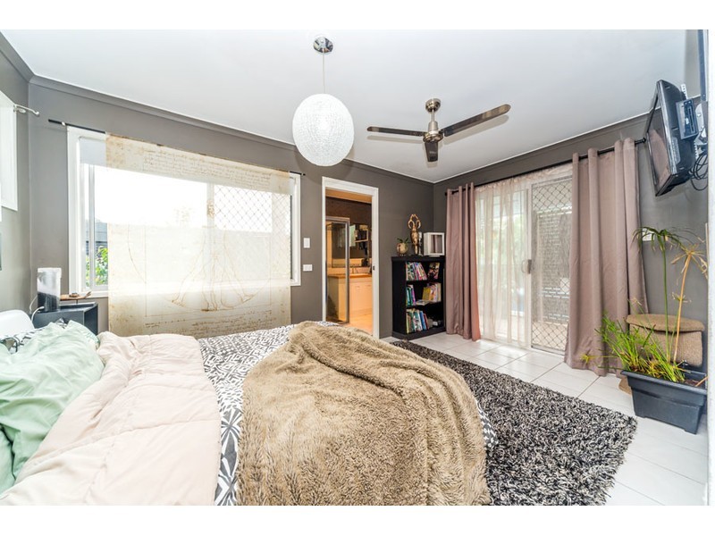 15 Sunbird Avenue, Paradise Point QLD 4216