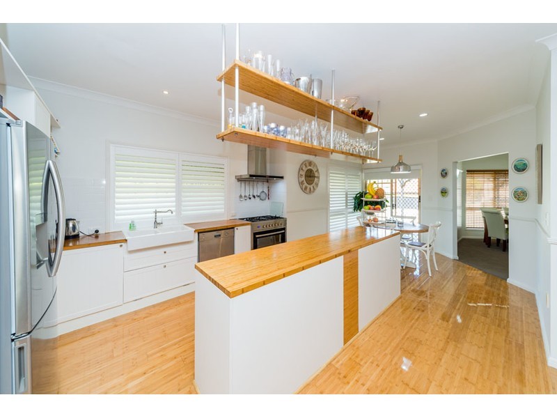 55 Arnold Palmer Drive, Parkwood QLD 4214