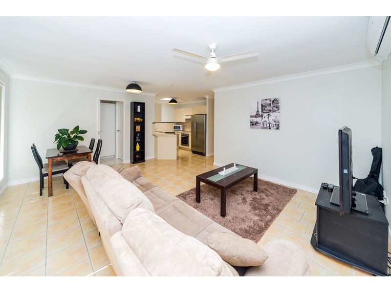 135/31 Usher Avenue, Labrador QLD 4215