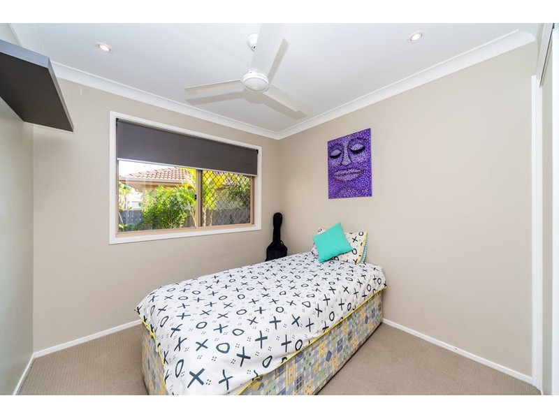 135/31 Usher Avenue, Labrador QLD 4215