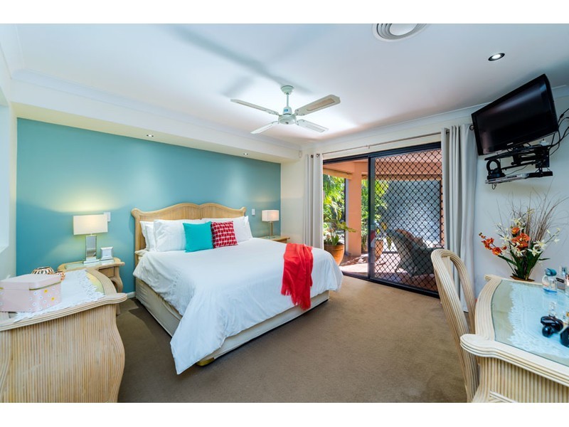 14 Orpington Court, Arundel QLD 4214