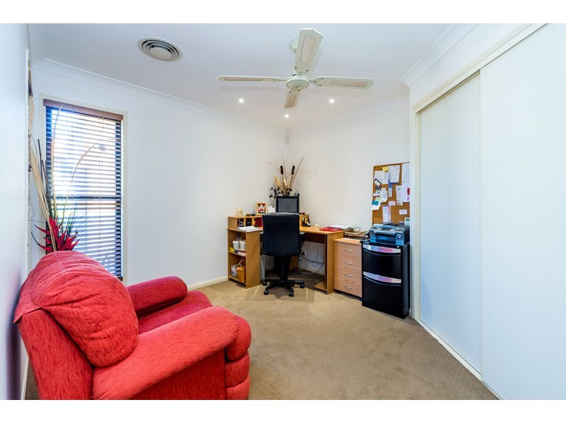 14 Orpington Court, Arundel QLD 4214