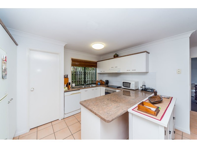 26 Harrow Place, Arundel QLD 4214