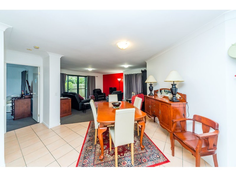 26 Harrow Place, Arundel QLD 4214