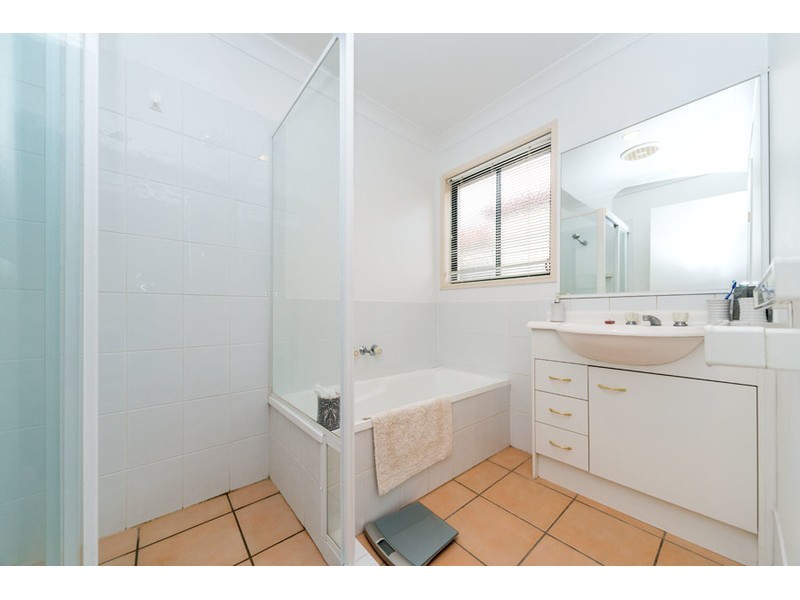 26 Harrow Place, Arundel QLD 4214