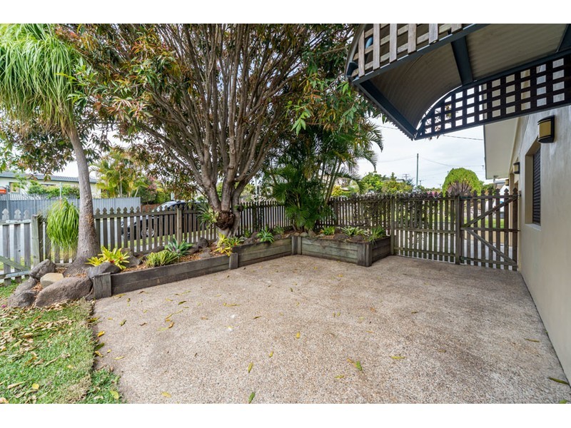 126 Wilson Street, Labrador QLD 4215