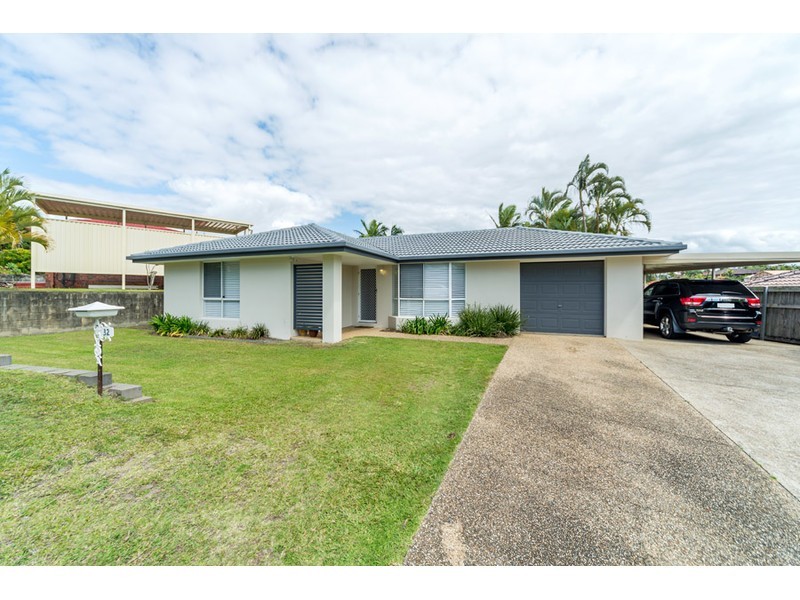 32 Masters Street, Arundel QLD 4214
