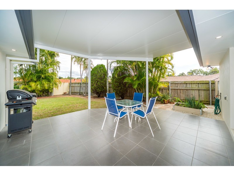 32 Masters Street, Arundel QLD 4214