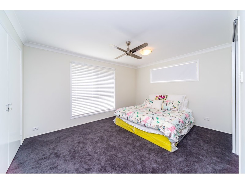 32 Masters Street, Arundel QLD 4214