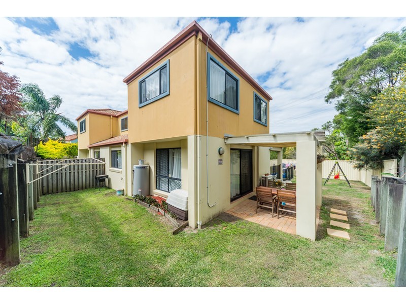 7/287 Cotlew Street West, Ashmore QLD 4214